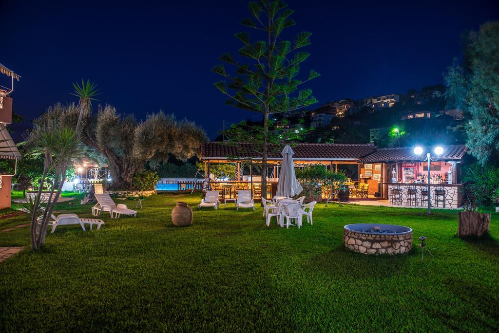 Alexaria Holidays Apartments Frínion Exterior foto