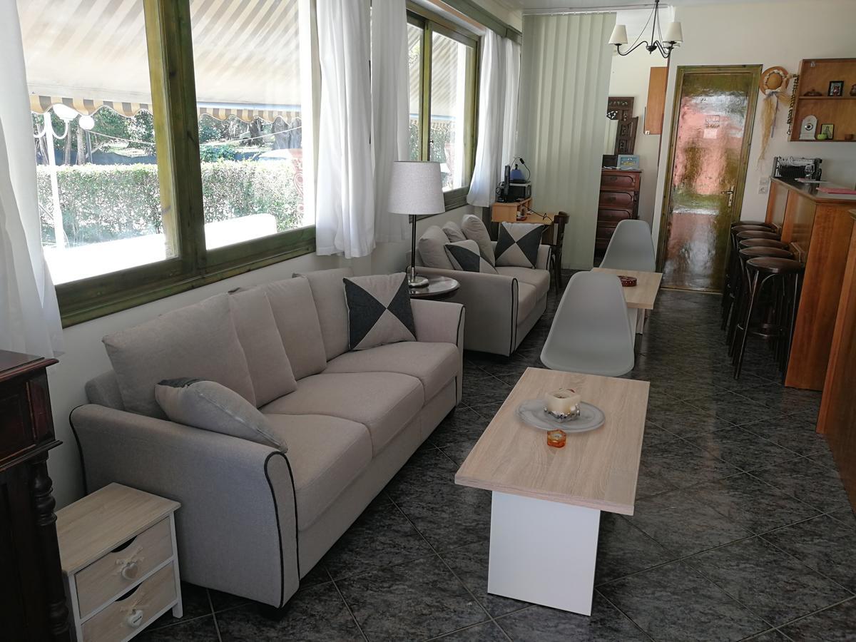 Alexaria Holidays Apartments Frínion Exterior foto